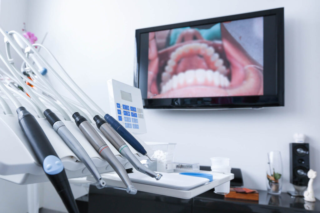 laser dental service las vegas showin on monitor